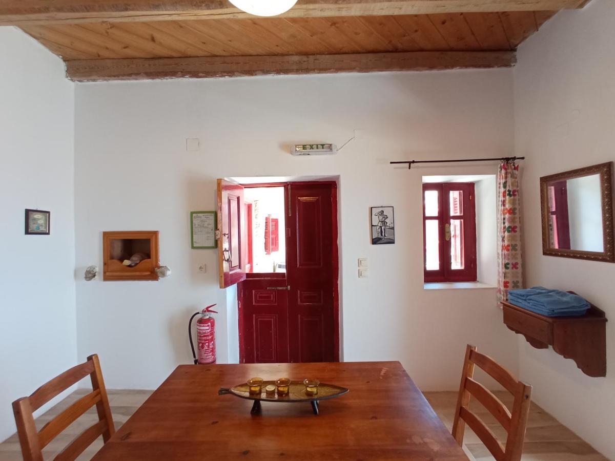 Anemos Guest House Karpathos Olympos  Luaran gambar
