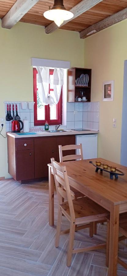 Anemos Guest House Karpathos Olympos  Luaran gambar