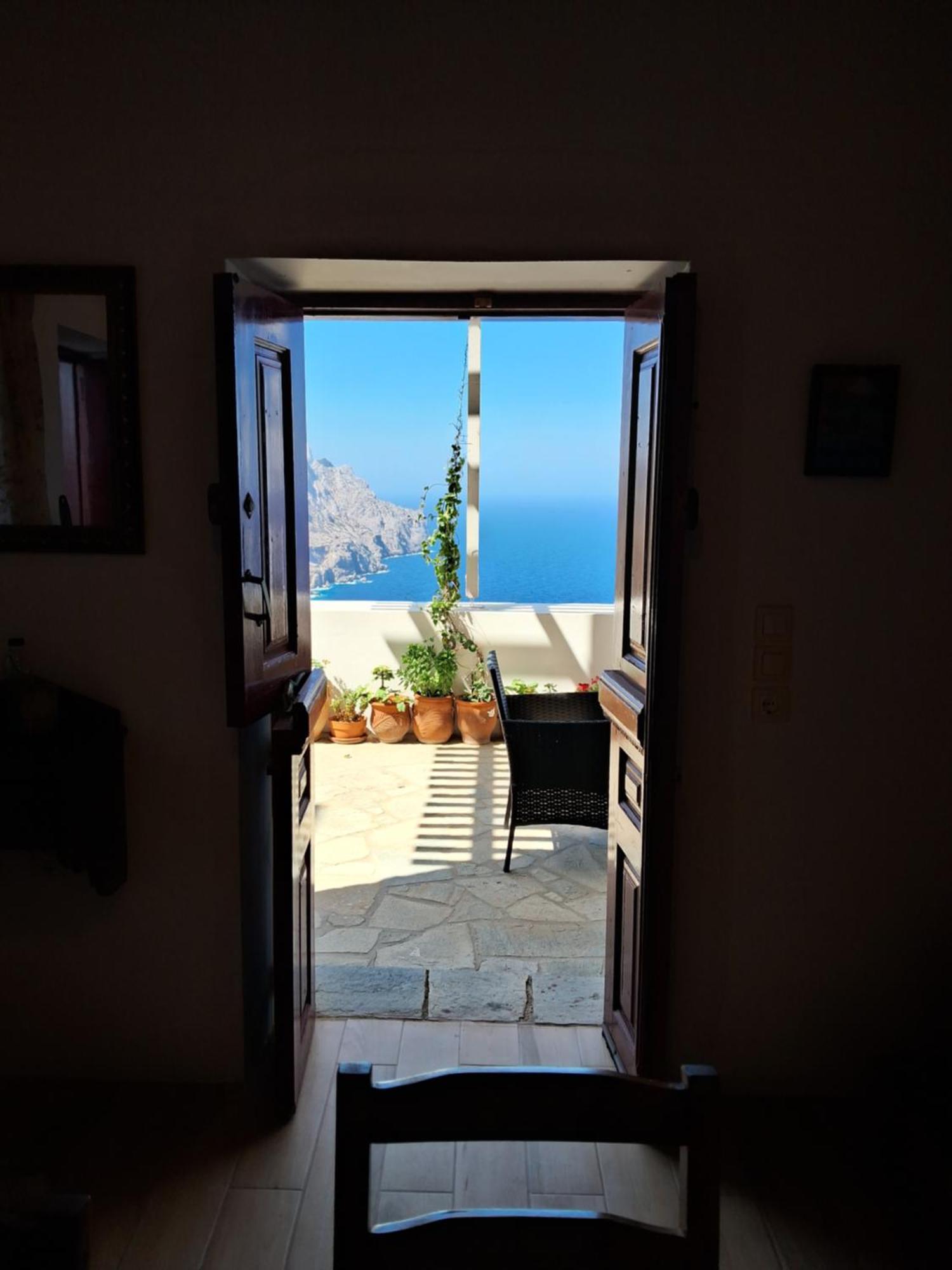 Anemos Guest House Karpathos Olympos  Luaran gambar